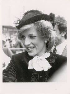 Lot #50  Princess Diana - Image 3