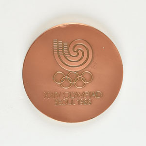 Lot #3109  Seoul 1988 Summer Olympics Bronze Participation Medal - Image 2