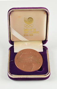 Lot #3109  Seoul 1988 Summer Olympics Bronze Participation Medal - Image 3