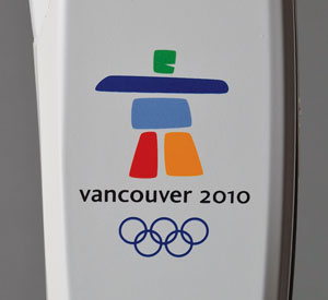 Lot #3135  Vancouver 2010 Winter Olympics Torch - Image 3