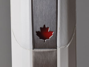 Lot #3135  Vancouver 2010 Winter Olympics Torch - Image 4