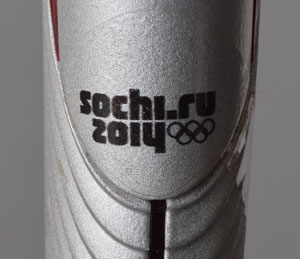Lot #3140  Sochi 2014 Winter Olympics Torch - Image 3