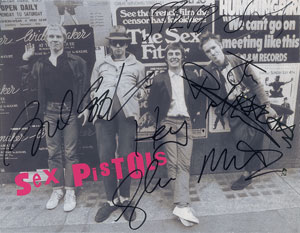 Lot #661 The Sex Pistols - Image 1