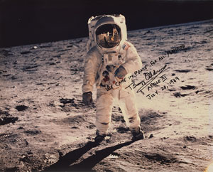 Lot #385 Buzz Aldrin - Image 1