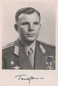 Lot #485 Yuri Gagarin - Image 1