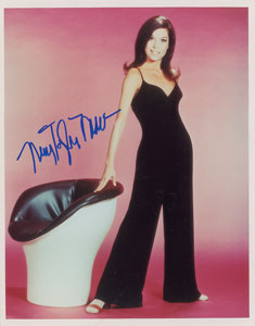 Lot #5407 Mary Tyler Moore Signed Photograph