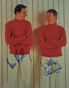 Lot #5135 The Righteous Brothers Signed Photograph - Image 1