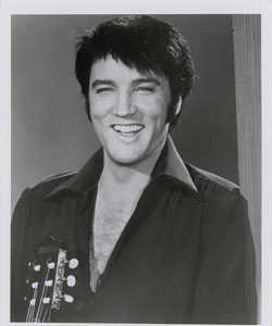 Lot #5068 Elvis Presley - Image 1