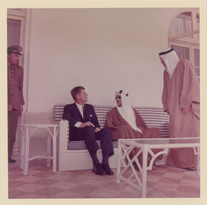 Lot #5543 John F. Kennedy and Saud bin Abdulaziz Original Vintage Photograph by Cecil Stoughton - Image 1
