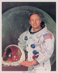 Lot #462 Neil Armstrong - Image 1