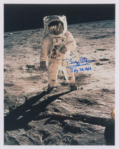 Lot #474 Buzz Aldrin - Image 1
