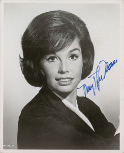 Lot #957 Mary Tyler Moore - Image 1