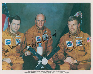 Lot #6634  Skylab 2 Signed Photograph