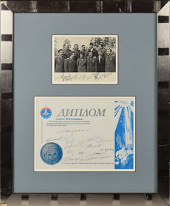 Lot #6065  Cosmonauts Signed Photograph and Certificate - Image 1