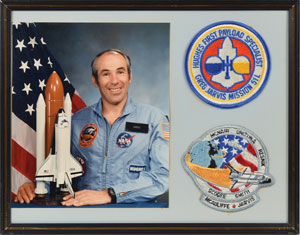 Lot #6726  STS-51-L Mission Patches - Image 1