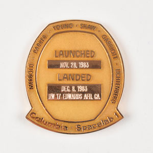 Lot #6708  STS-9 Flown 10K Gold Robbins Medal - Image 4