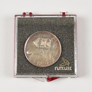 Lot #6278  Apollo 1 Fliteline Medallion - Image 1
