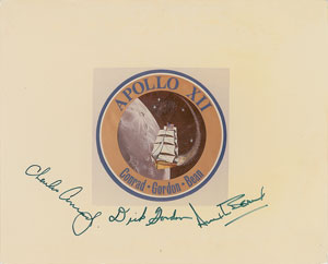 Lot #6419 Alan Bean's Apollo 12 Signed Photograph - Image 1