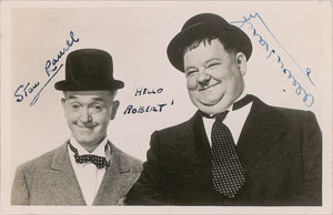 Lot #915  Laurel and Hardy - Image 1