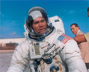 Lot #634 Fred Haise - Image 1