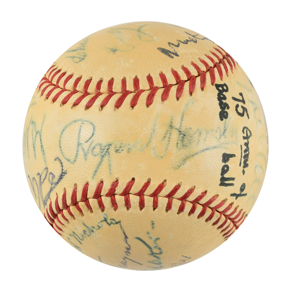 Baseball Hall Of Famers Signed Baseball Sold For 4915 Rr Auction
