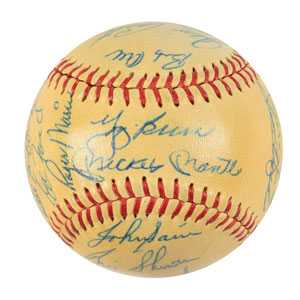 Lot #9306  NY Yankees 1961 Signed Baseball - Image 5