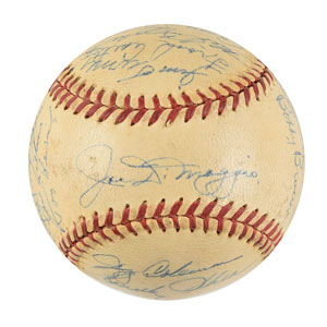 Lot #9303  NY Yankees 1951 Team-Signed Baseball - Image 1