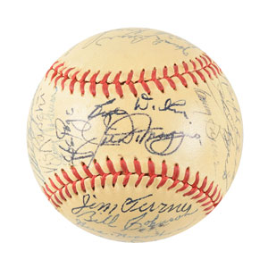 Lot #9300  NY Yankees 1940-50s Collection of (4) Team Signed Baseballs - Image 5