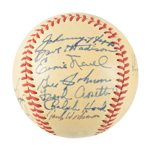 Lot #9300  NY Yankees 1940-50s Collection of (4) Team Signed Baseballs - Image 12