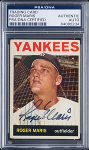 Lot #9291 Roger Maris Signed Baseball Card