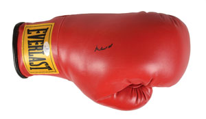 Lot #9458 Muhammad Ali Signed Boxing Glove - Image 1