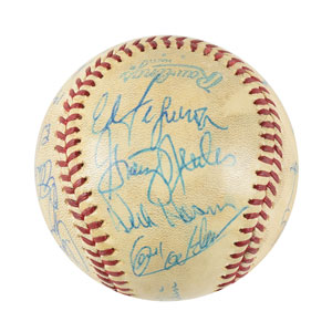 Lot #9308  NY Yankees 1977 Team Signed Baseball - Image 2