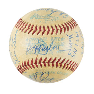 Lot #9308  NY Yankees 1977 Team Signed Baseball - Image 6
