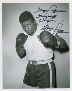 Lot #9463 Muhammad Ali, Floyd Patterson, and George Foreman Signed Photographs - Image 2