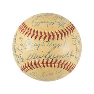 Lot #9304  NY Yankees 1952 Team-Signed Baseball - Image 1