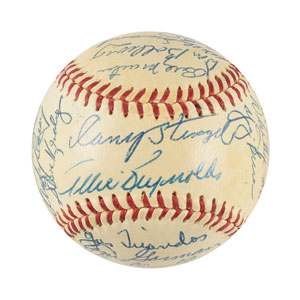 Lot #9305  NY Yankees 1953 Team-Signed Baseball - Image 1
