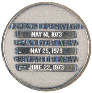 Lot #120 Dave Scott’s Skylab 1 Robbins Medal - Image 2
