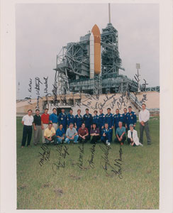 Lot #237  Space Shuttle - Image 2