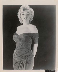 Lot #927 Marilyn Monroe - Image 1