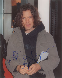 Lot #2810  Pearl Jam: Eddie Vedder Signed Photograph - Image 1