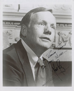 Lot #526 Neil Armstrong - Image 1
