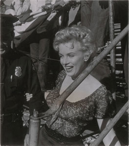 Lot #904 Marilyn Monroe - Image 1