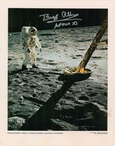 Lot #491 Buzz Aldrin - Image 2