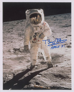 Lot #451 Buzz Aldrin