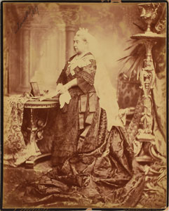 Lot #284  Queen Victoria - Image 1
