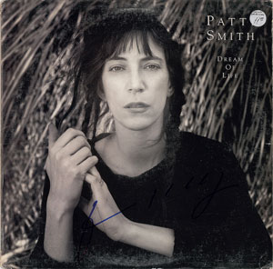 Lot #949 Patti Smith - Image 1