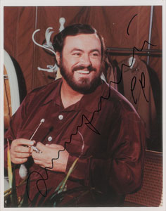 Lot #926 Luciano Pavarotti - Image 1