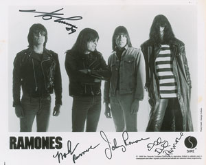 Lot #743 The Ramones
