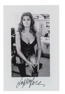Lot #867 Sophia Loren - Image 3