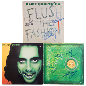 Lot #685 Alice Cooper - Image 1